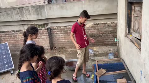 Anas built a fish house and kept fishes