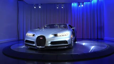 16 cylinders, 1500 horsepower! Why is the dashboard only 300 yards# Super Run # Bugatti