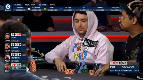 Young Poker player has chest pains since he got the Covid Vaccine