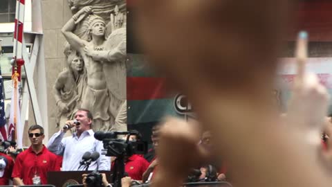 Jim Cornelison sings "The Star-Spangled Banner" at the Chicago Blackhawks 2010 Stanley Cup Parade