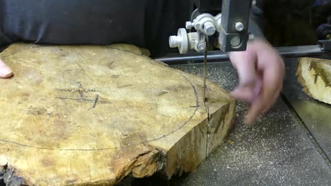 Conquering the Massive Oak Burl in Woodturning
