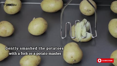 Crispy Garlic Smashed Potatoes