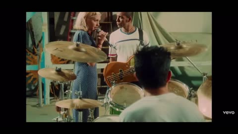 No Doubt - “Don’t Speak” (Official Music Video)