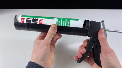 Don’t Throw Away Half-Used Dried-Up Caulk Tubes! How To Fix It To Last Forever