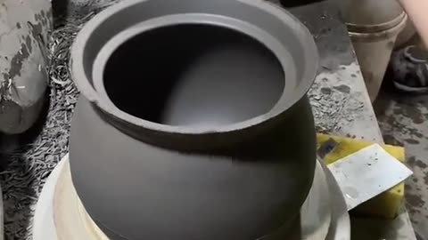 How Cocking pots are made from clay