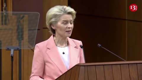 Von der Leyen hails Ukrainian women during address to Canadian Parliament