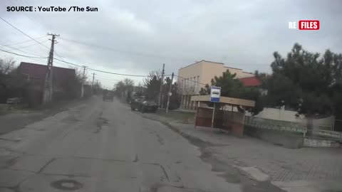 Horror (Apr 28,2022) Ukraine Troops intercept and Destroy Chechen Armored Vehicle Convoy in Mariupol
