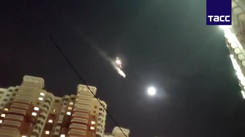 ►🇷🇺🇺🇦🚨❗️⚡️ Helicopter extinguishing fire in Crocus City Hall, two more preparing to take off