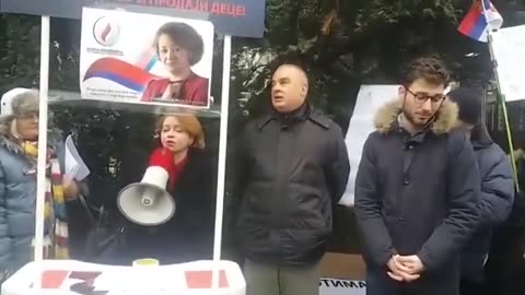 Протест против Отимања Деце, Монах Антоније, Мила Алечковић и Џон Боснић