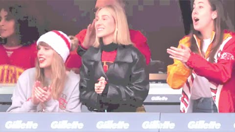 Taylor Swift Did Travis Kelce's Signature Pose During Chiefs vs Patriots Game 17th December 2023