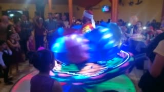 Gifted Dancer Shows Off Skills In Wedding