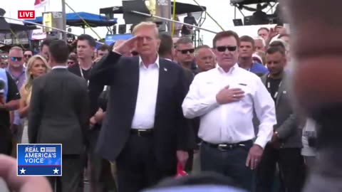 TRUMP STOPS TO HONOR THE FALLEN