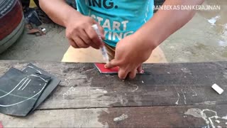 technique of making rubber sandals manually