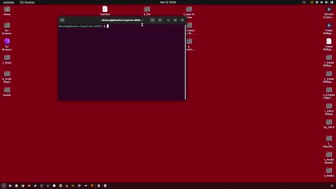37_how to fullscreen the terminal with the super button and the up arrow