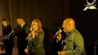 Best Chicago Wedding Band - Connexion Band - Shake Your Groove Thing