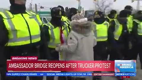 Key US-Canada bridge reopens as Ottawa protest persists