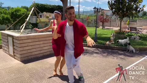 Antonio Berardi & Jasmina Berardi - Salsa social dancing