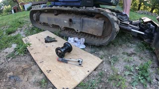 Lower roller replacement mini-excavator Kubota KX121-3. 6-22-22