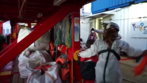 El Ocean Viking rescata a 114 migrantes en el Mediterráneo central