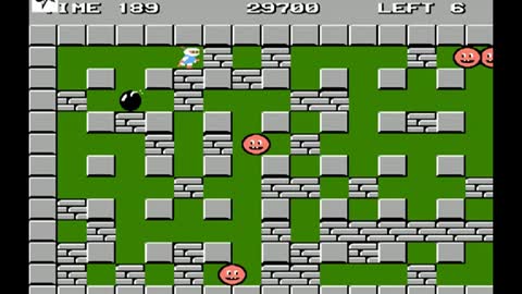 Classic Game play Bomber Man