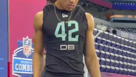 CRAZY VERTICAL JUMPS AT THE NFL COMBINE