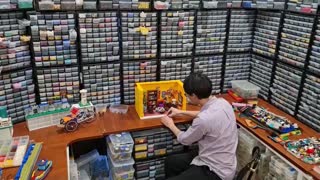 Amante de los LEGO atesora millones de piezas en su casa de Vietnam