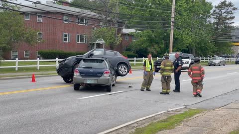 Crossovers Crash On Loudon Road In Concord