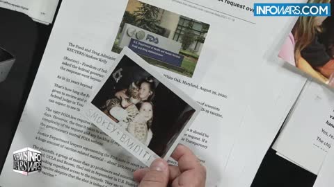 “Predators”: Obama And Fauci Turn Up At Elementary School