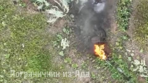 Drone Bomber Attacks Ukrainian Trenches