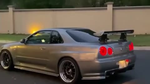 Skyline R34 Saturday Night Fire 😍