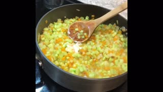 How to make homemade relish