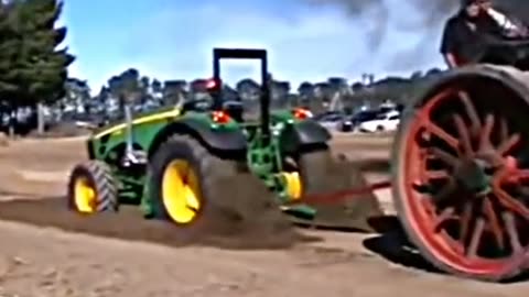 tractors stuck, machines accelerating (44)