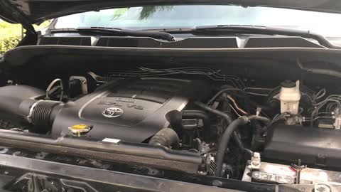 Toyota Tundra Air filter change