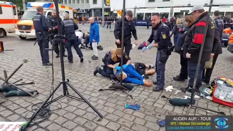 Unedited scenes from the knife attack against Michael Stürzenberger in Mannheim.