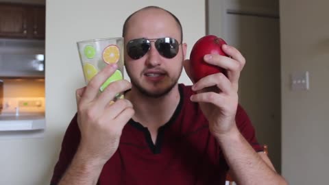 How to peel mango with the glass.