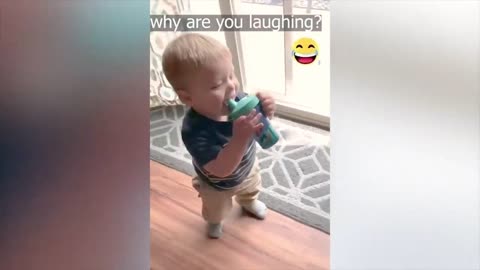 Why this baby is laughing? 😂😂