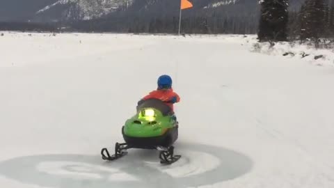 Making some donuts in the snow! 😄