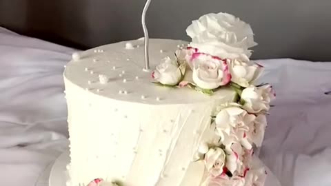 beautiful flower cake