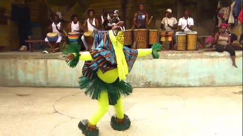 Зажигательные африканские танцы под лезгинку
