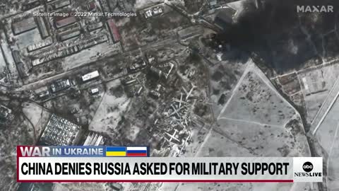 Russia strikes Ukrainian military base near Polish border