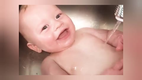 Funny baby videoooo