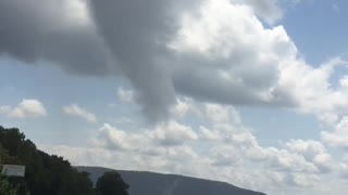 Weak tornado along Tennessee River