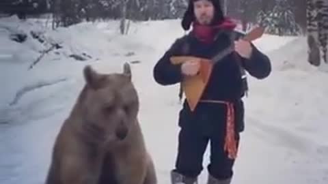 bear dancing russian folk