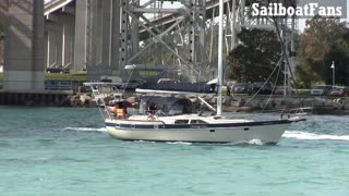 Sangrias Sailboat Light Cruise Under Bluewater Bridges In Great Lakes