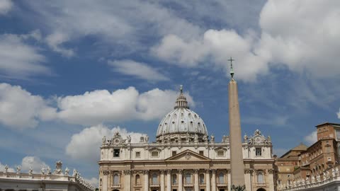 Time lapse of St. Peter's basilica in the Vatican