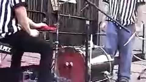 World's Fastest Double Bass Drumming!