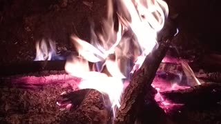 NIGHT FIRE BURNING EPISODE IN AFRICAN HUT