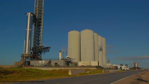 SpaceX Launch Pad - 8-27-2022 - Starship Booster