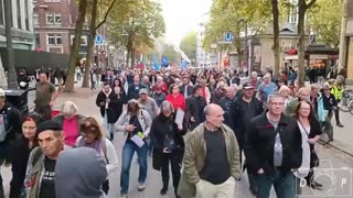 Huge protests against the government in several places in Germany