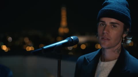 Justin Bieber - 2 Much (Live from Paris)